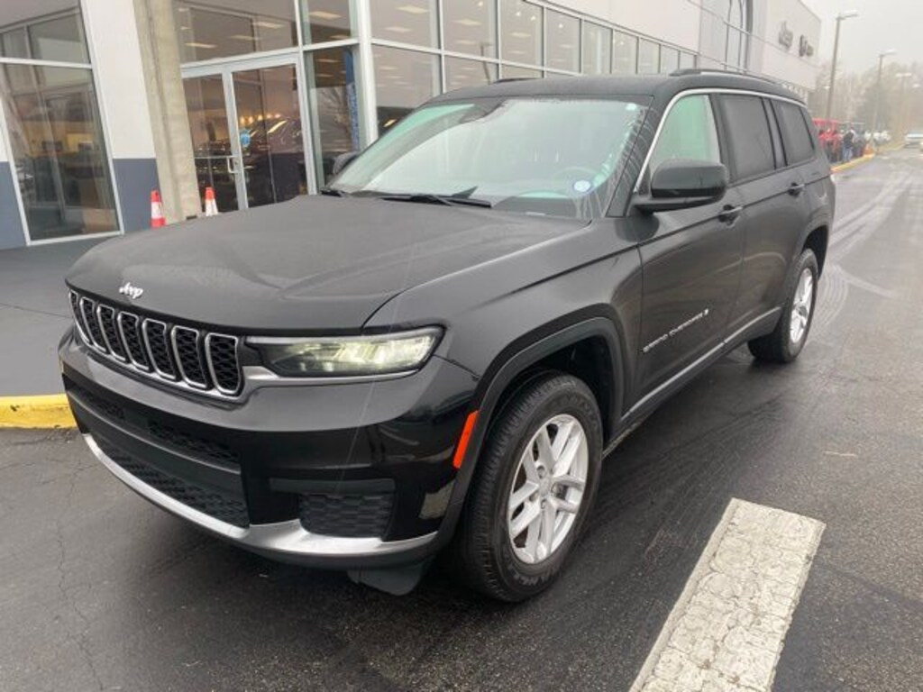 Used 2022 Jeep Grand Cherokee L Laredo SUV