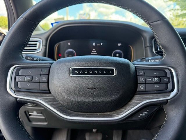 2024 Jeep Wagoneer Series II photo 21