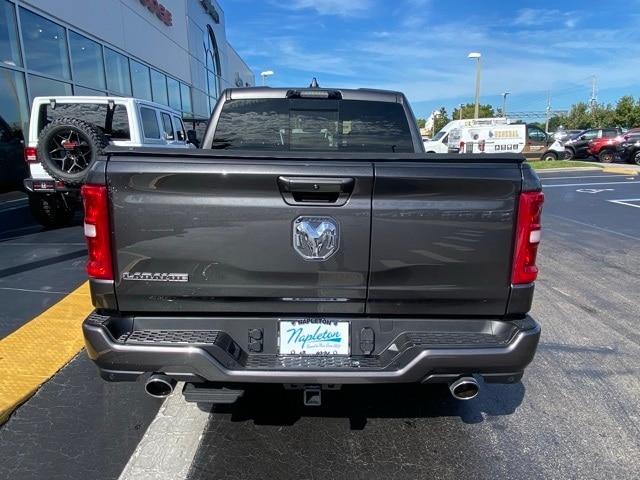2025 Ram 1500 Laramie photo 7