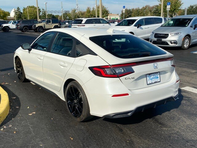 2024 Honda Civic Sport Hatchback photo 4