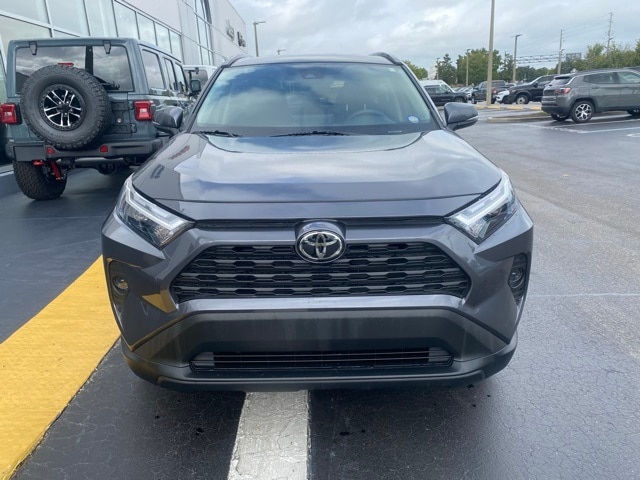2024 Toyota RAV4 XLE photo 2