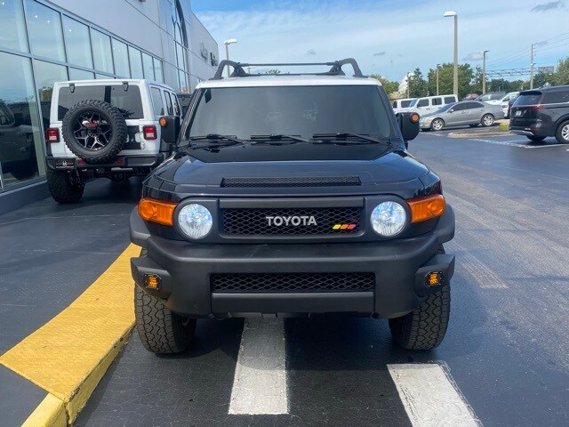 2008 Toyota FJ Cruiser Base photo 2