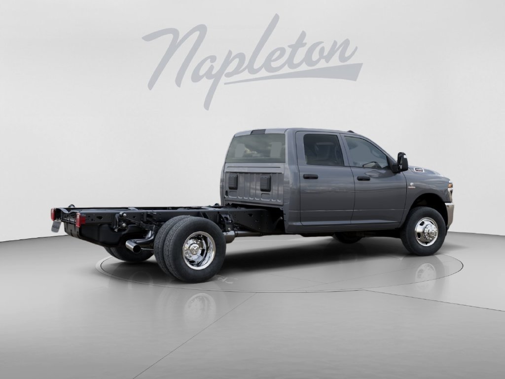New 2027 Ram 3500 CREW CAB CHASSIS 4X4 Pickup