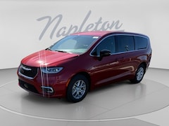 2026 Chrysler Pacifica SELECT Passenger Van