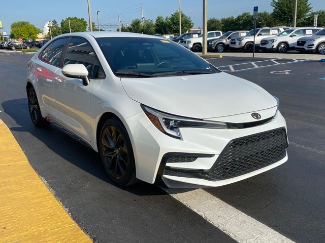 Used 2023 Toyota Corolla SE with VIN 5YFS4MCE6PP156443 for sale in Kissimmee, FL