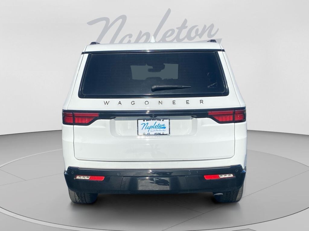 Used 2023 Jeep Wagoneer Carbide SUV