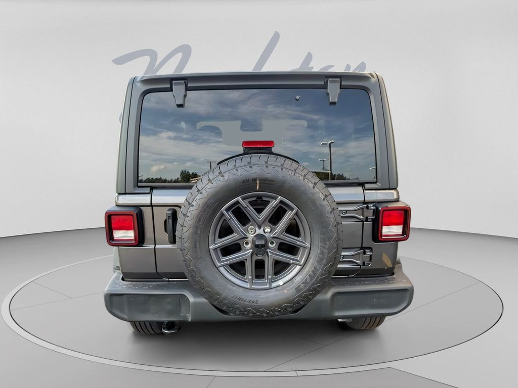 2025 Jeep Wrangler 4-Door Willys - Photo 8