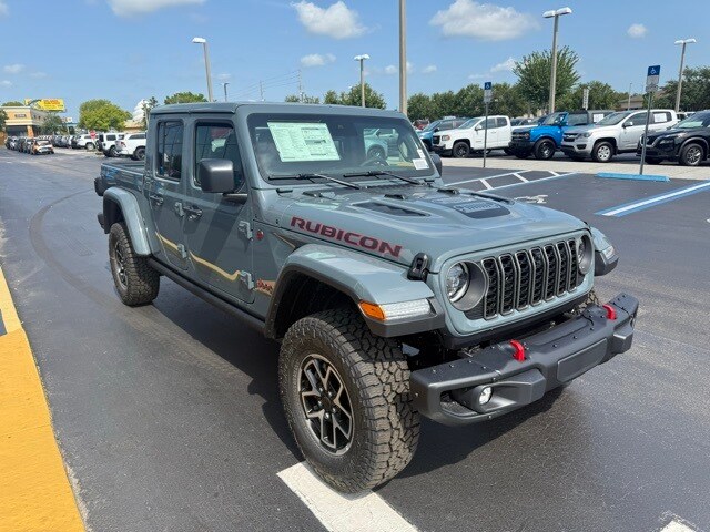 2025 Jeep Gladiator Rubicon photo 3