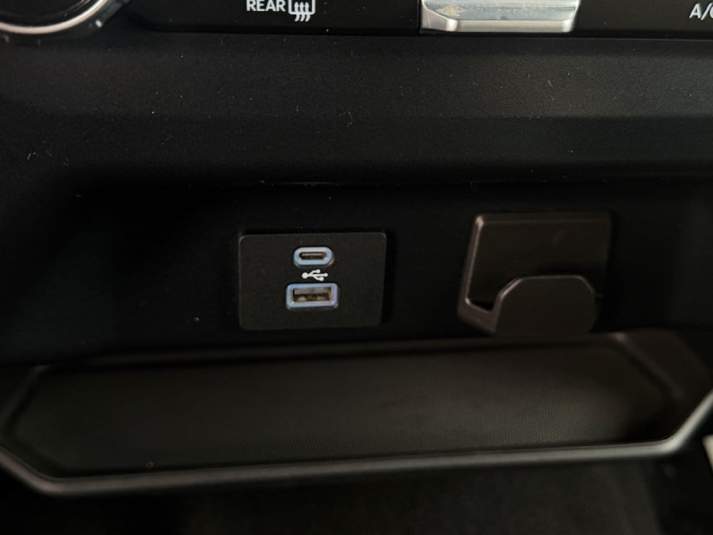 2023 Ford F-150 XLT - Photo 18