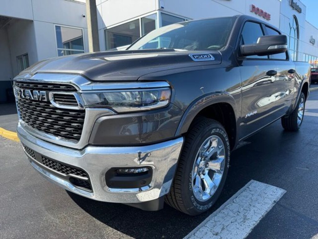 New 2026 Ram 1500 BIG HORN CREW CAB 4X4 5'7 BOX Pickup