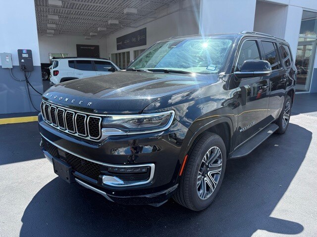 2024 Jeep Wagoneer Series II photo 4