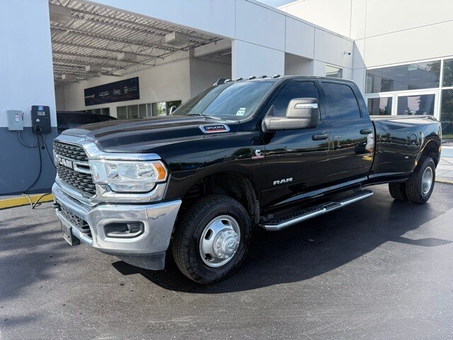 2024 Ram 3500 Big Horn photo 2
