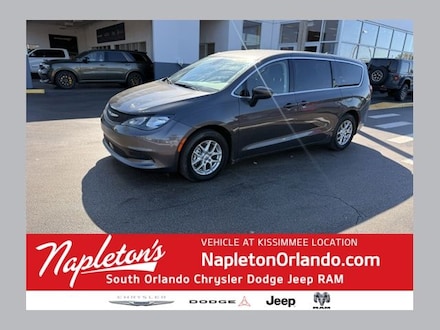 2023 Chrysler Voyager LX Minivan/Van