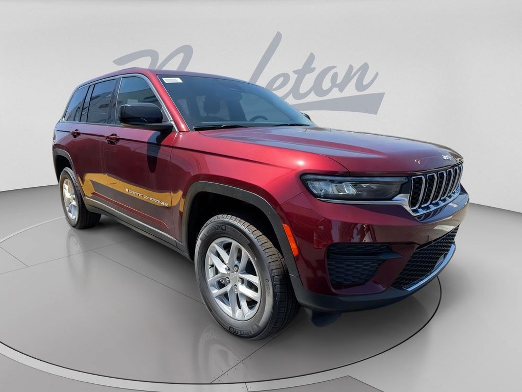 New 2026 Jeep Grand Cherokee LAREDO X 4X4 Sport Utility