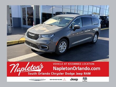 2023 Chrysler Pacifica Touring L Minivan/Van