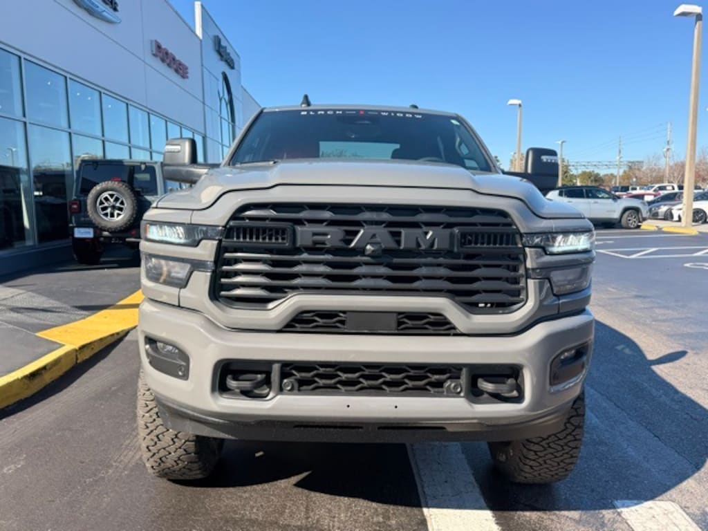 New 2026 Ram 2500 BIG HORN CREW CAB 4X4 6'4 BOX Pickup