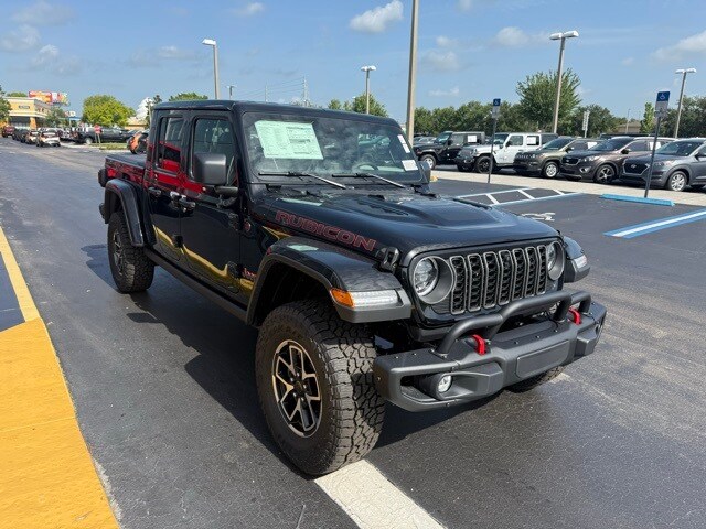2025 Jeep Gladiator Rubicon photo 3