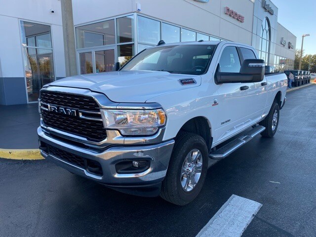 2024 Ram 2500 Big Horn photo 3