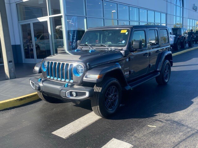 2021 Jeep Wrangler Unlimited Sahara 4xe photo 3