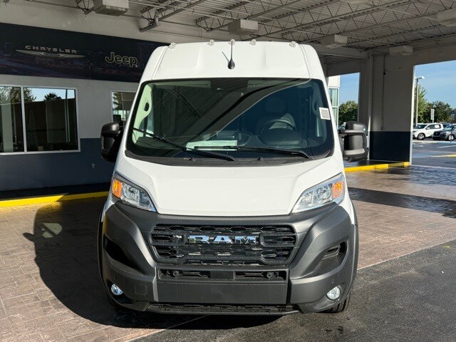 2025 Ram ProMaster 2500 Cargo Van photo 2