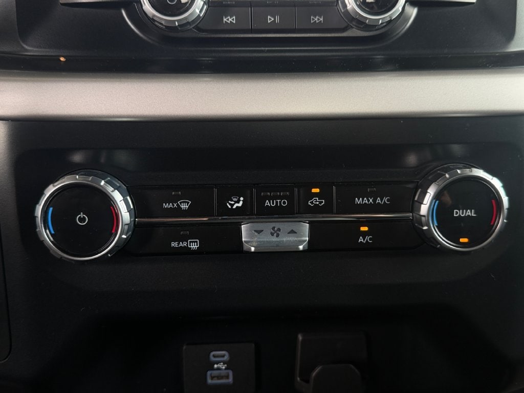 2023 Ford F-150 XLT - Photo 16