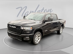 2026 Ram 1500 BIG HORN CREW CAB 4X4 5'7 BOX Pickup