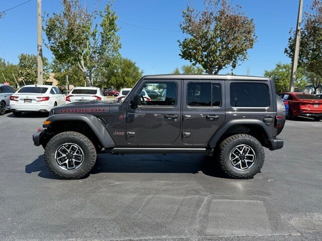 2025 Jeep Wrangler Rubicon photo 4