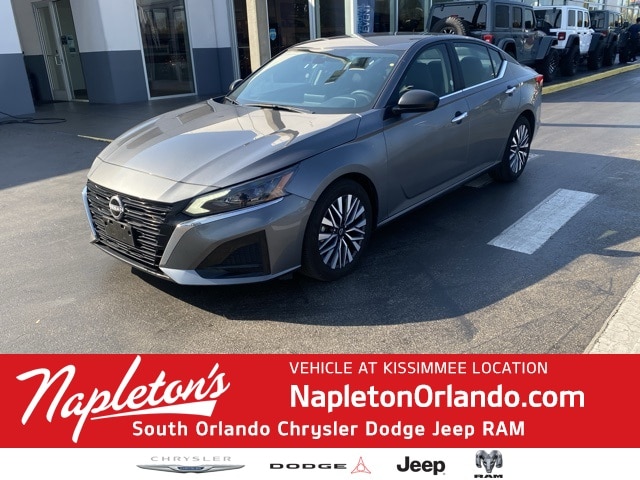 2024 Nissan Altima SV