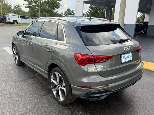 2019 Audi Q3 S line Premium Plus photo 4