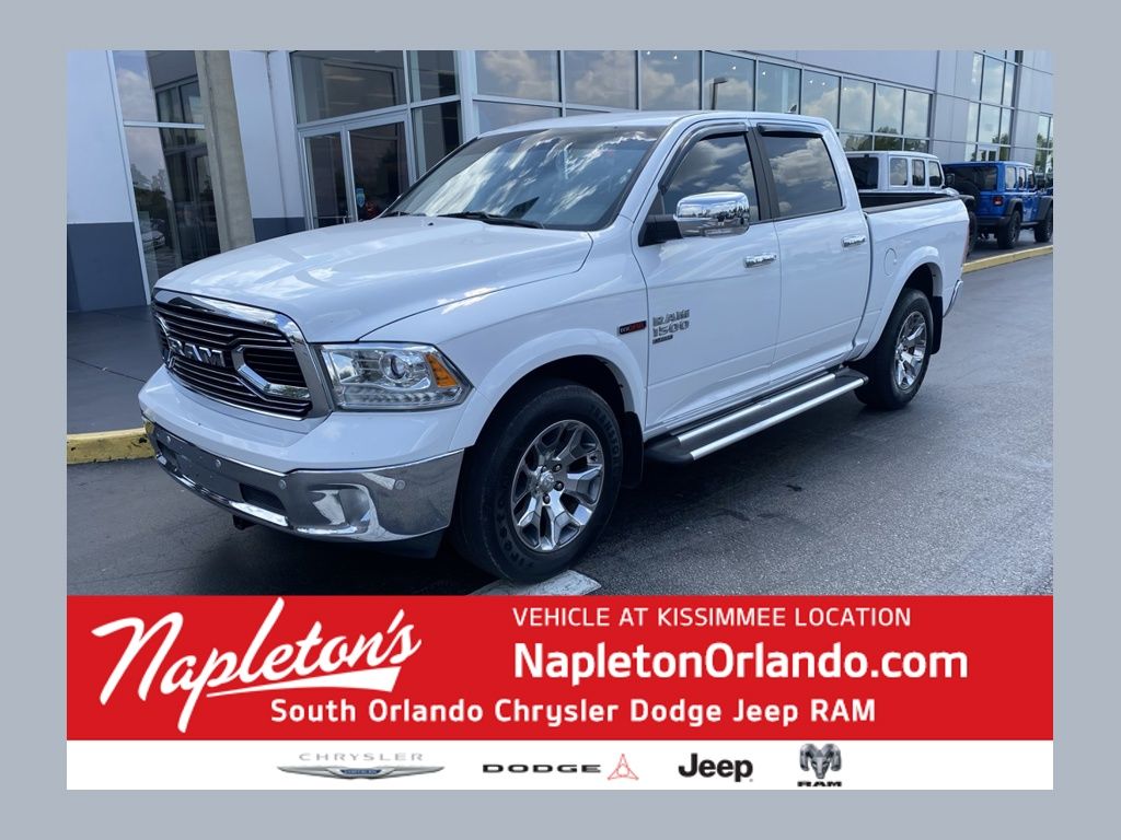 2019 RAM 1500 Classic Laramie 4x4 Crew Cab 5'7's photo