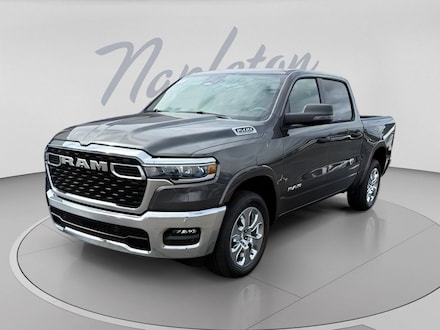 2026 Ram 1500 BIG HORN CREW CAB 4X4 5'7 BOX Pickup