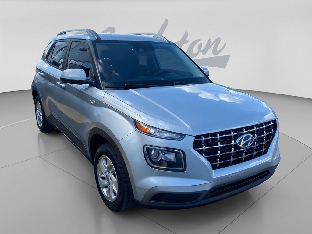 Used 2020 Hyundai Venue SEL with VIN KMHRC8A34LU017057 for sale in Kissimmee, FL