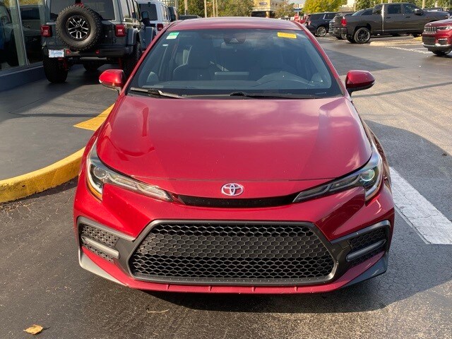 2022 Toyota Corolla SE photo 3