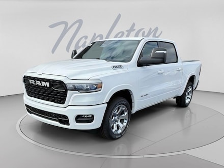 2026 Ram 1500 BIG HORN CREW CAB 4X4 5'7 BOX Pickup