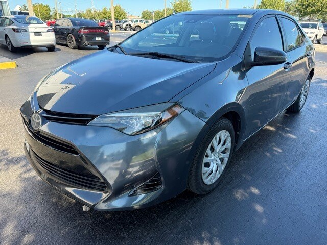 2018 Toyota Corolla L photo 4