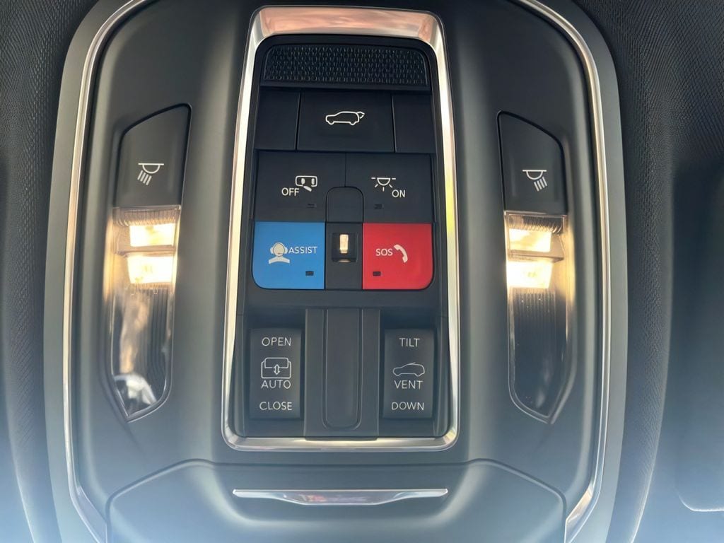 2025 Jeep Grand Cherokee Altitude - Photo 30
