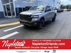 2026 Ram 1500 WARLOCK CREW CAB 4X4 5'7 BOX Pickup