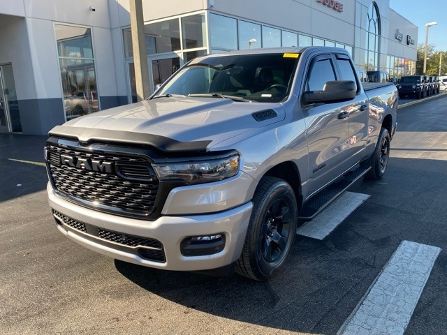 2025 Ram 1500 Tradesman photo 4