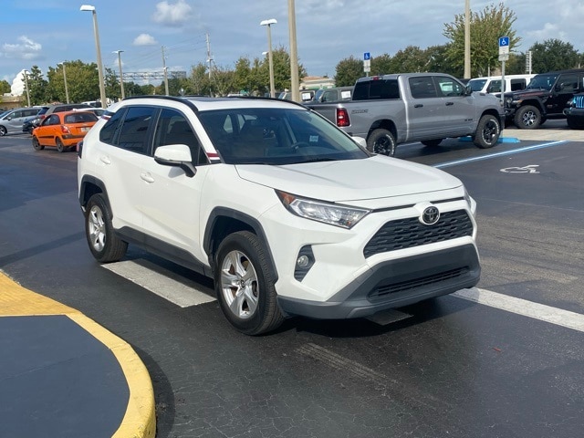 Used 2019 Toyota RAV4 XLE with VIN JTMW1RFV7KD516334 for sale in Kissimmee, FL