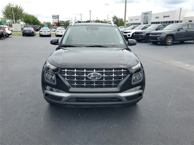 Used 2022 Hyundai Venue SEL with VIN KMHRC8A32NU149835 for sale in Kissimmee, FL