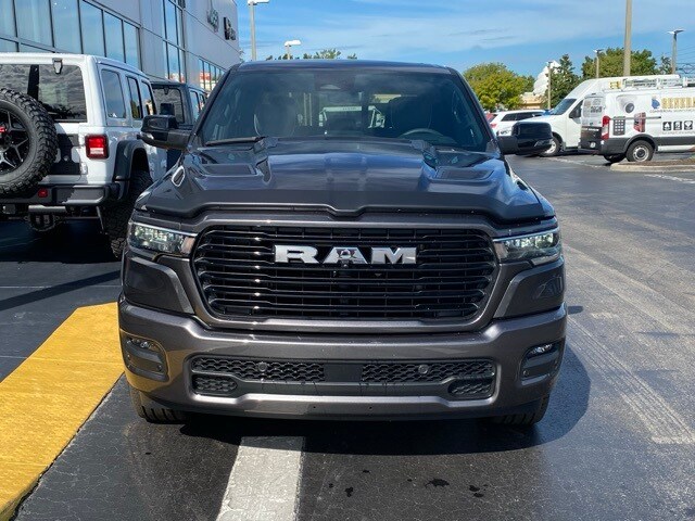 2025 Ram 1500 Laramie photo 2