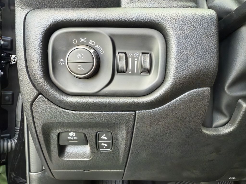 2026 RAM 1500 Big Horn/Lone Star - Photo 25