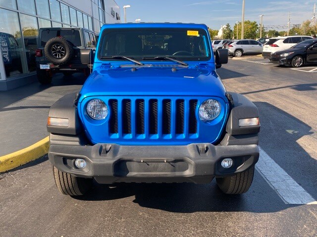 2022 Jeep Wrangler Unlimited Sport S photo 2