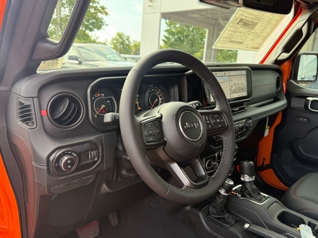 2025 Jeep Gladiator Rubicon photo 14