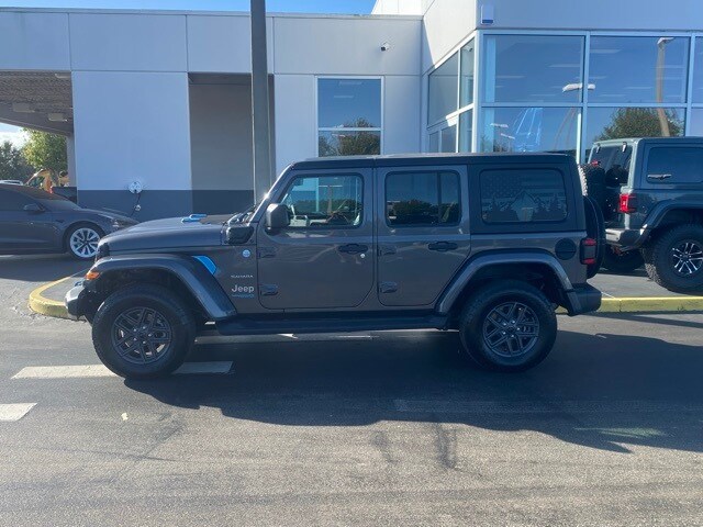 2021 Jeep Wrangler Unlimited Sahara 4xe photo 4