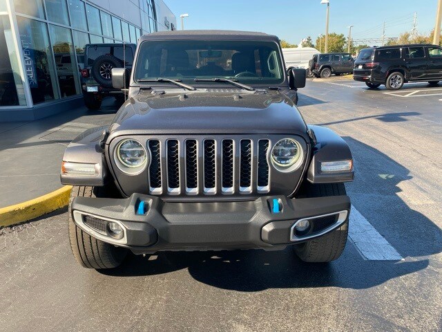 2022 Jeep Wrangler Unlimited Sahara 4xe photo 2
