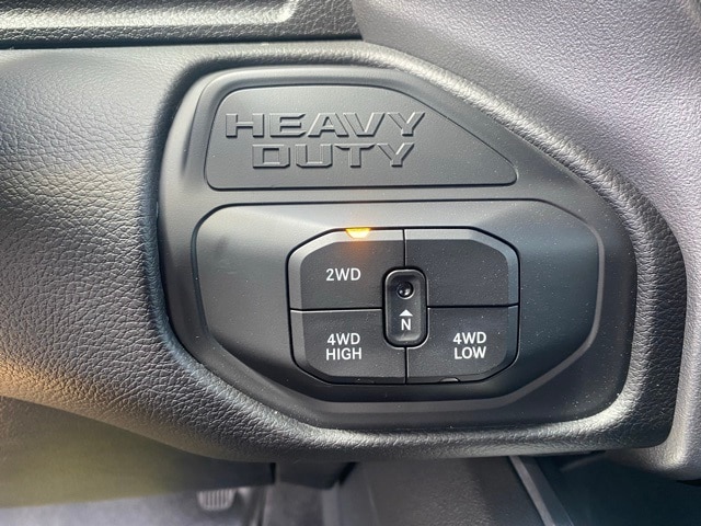 2025 Ram 2500 Big Horn photo 23