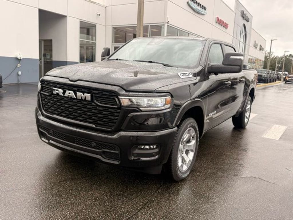 New 2026 Ram 1500 BIG HORN CREW CAB 4X4 5'7 BOX Pickup