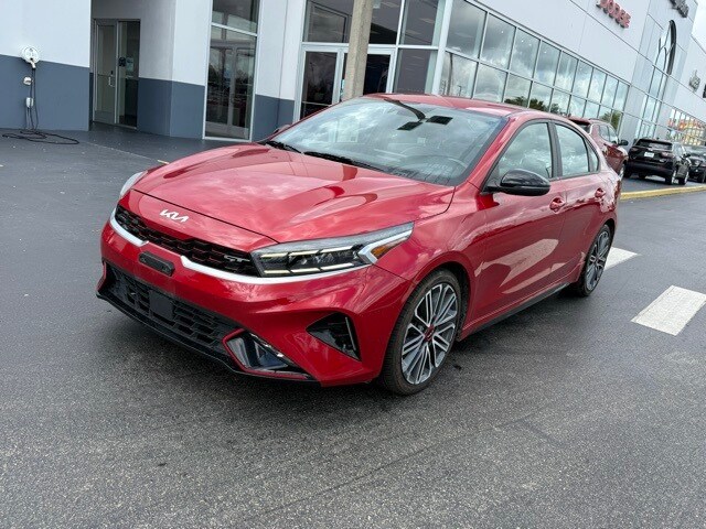 2023 Kia Forte GT photo 4