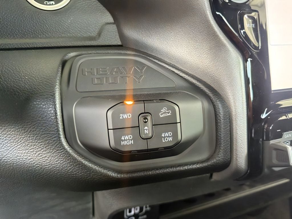 2026 RAM 2500 Big Horn - Photo 23